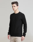 Black Regular Fit Sweatshirt: Cozy Comfort for Everyday Wear