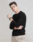 Black Regular Fit Sweatshirt: Cozy Comfort for Everyday Wear