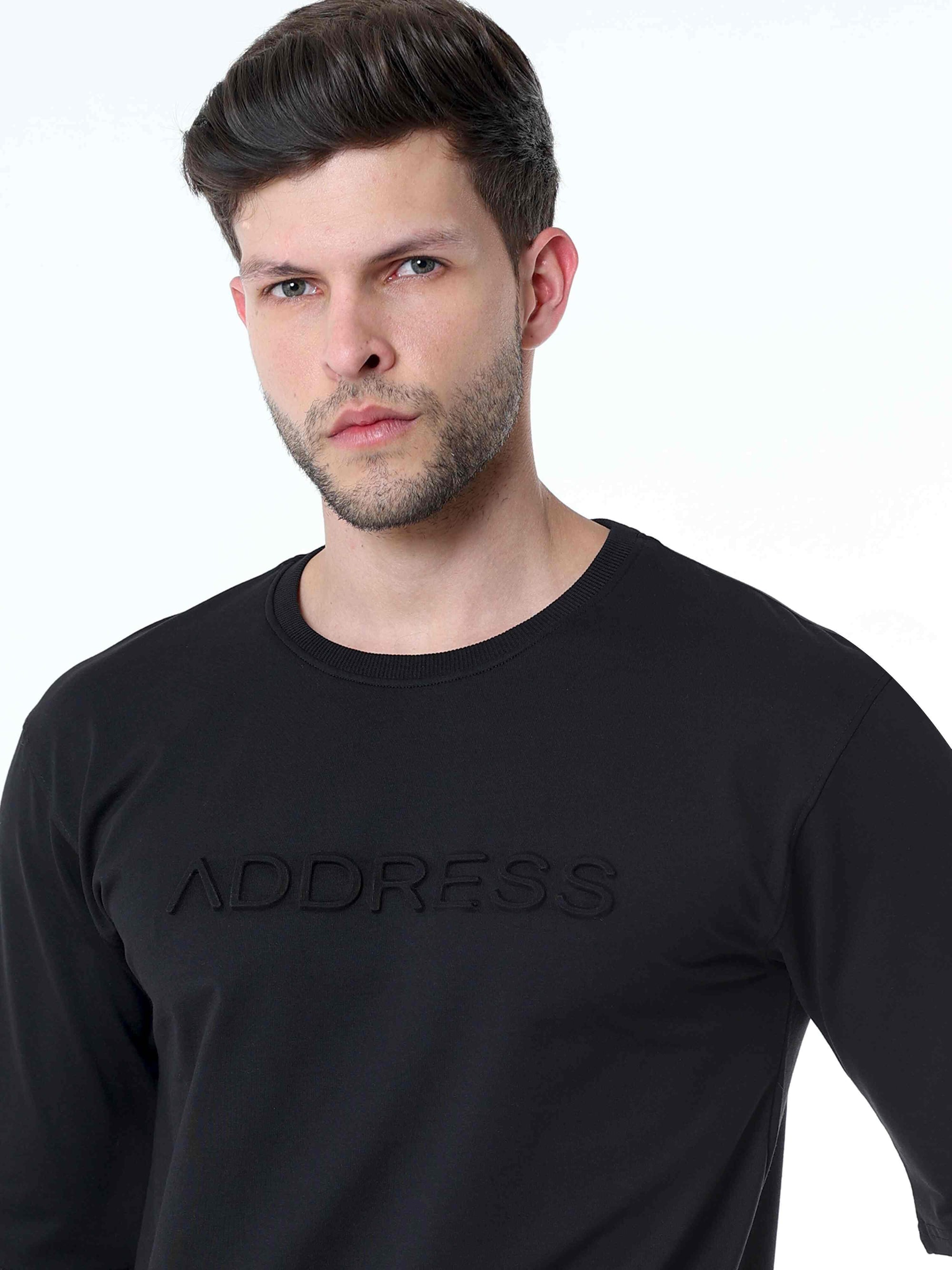 Black Knitted Solid T-Shirt